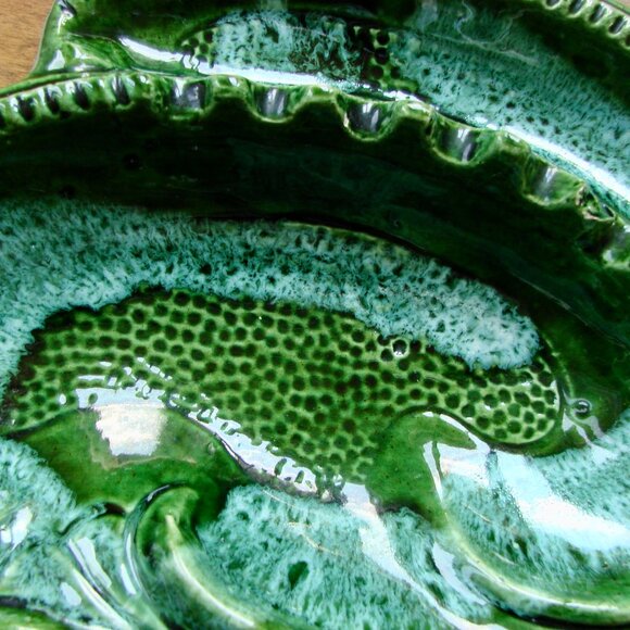 Vintage Green Ashtray California Pottery Ceramic Footed Trinket Jewellery Tray - Picture 8 of 10
